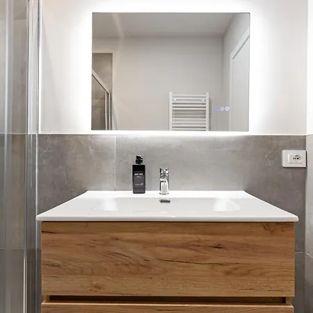 アパート Lo Slate, Monolocale Essenziale Con Balcone *