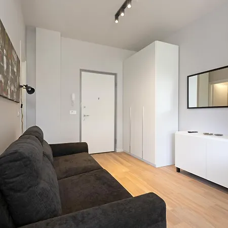 Lo Slate, Monolocale Essenziale Con Balcone * ベルガモ
